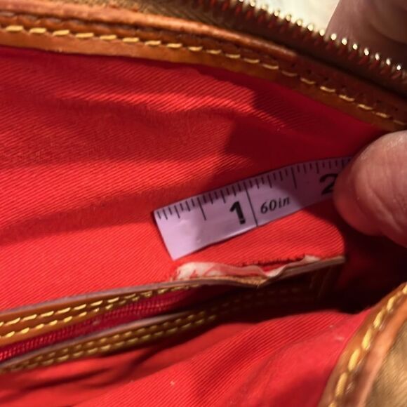 Disney Dooney & Bourke Walt Disney World Retro Satchel Purse Bag read has flaw - Picture 9 of 15